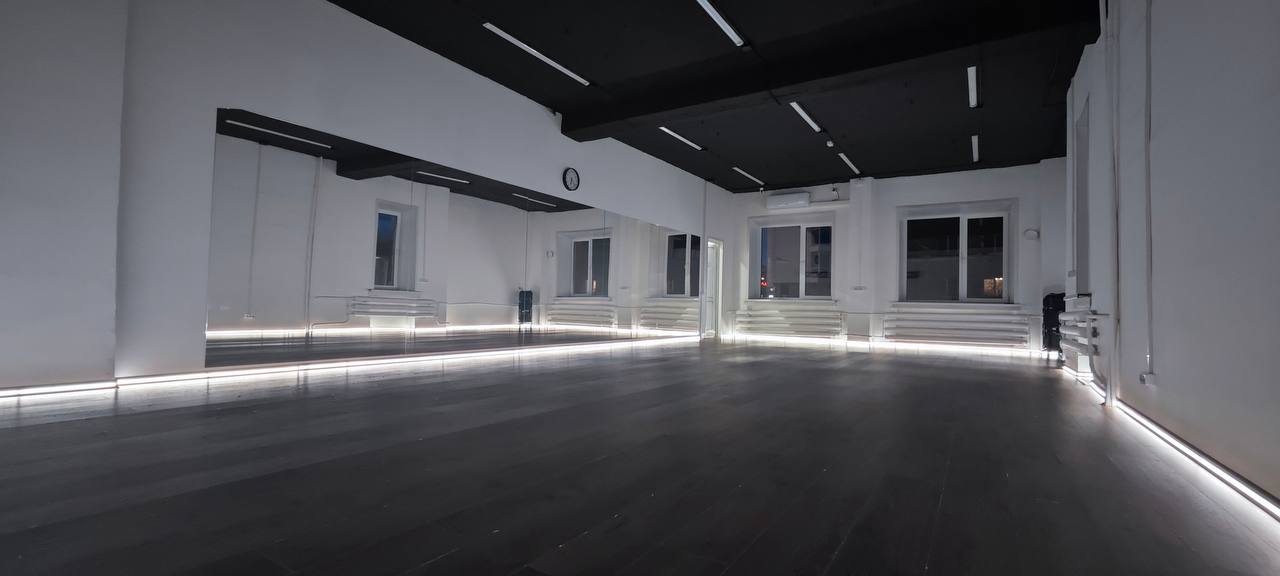 Зал 1 Каменская